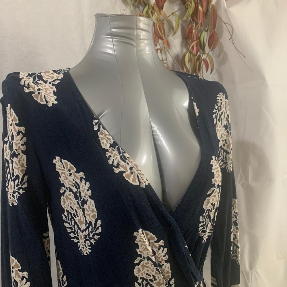 🌀 Long Sleeve Romper Medium - Picture 2 of 10